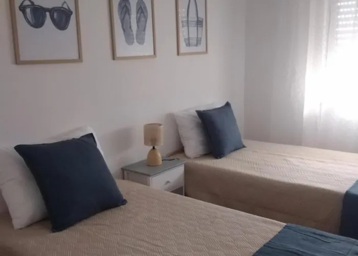 Rosabela * Odiáxere